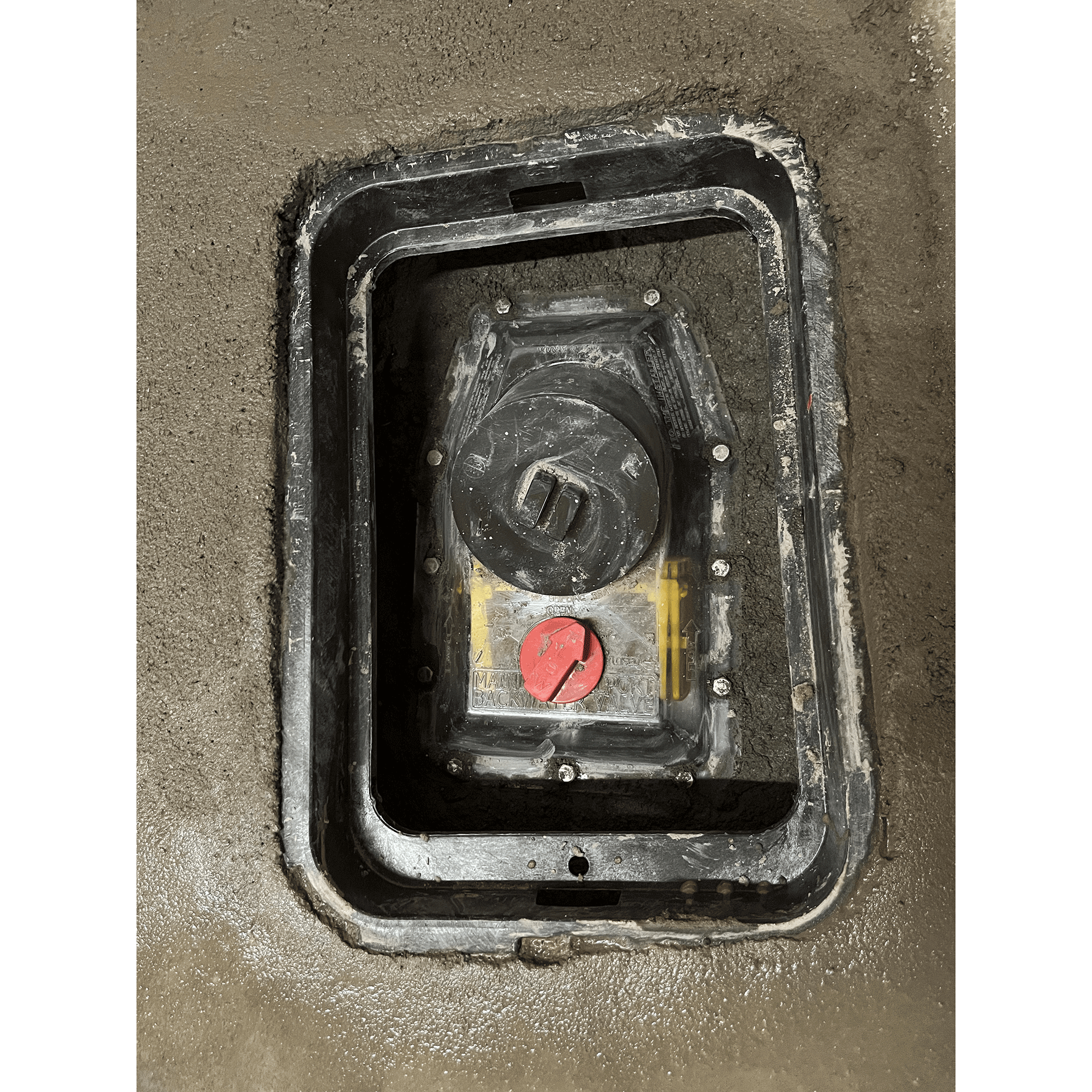 clapet-anti-retour-maison-drain-douche-et-toilette-05-v2-crop-1920px-tiny